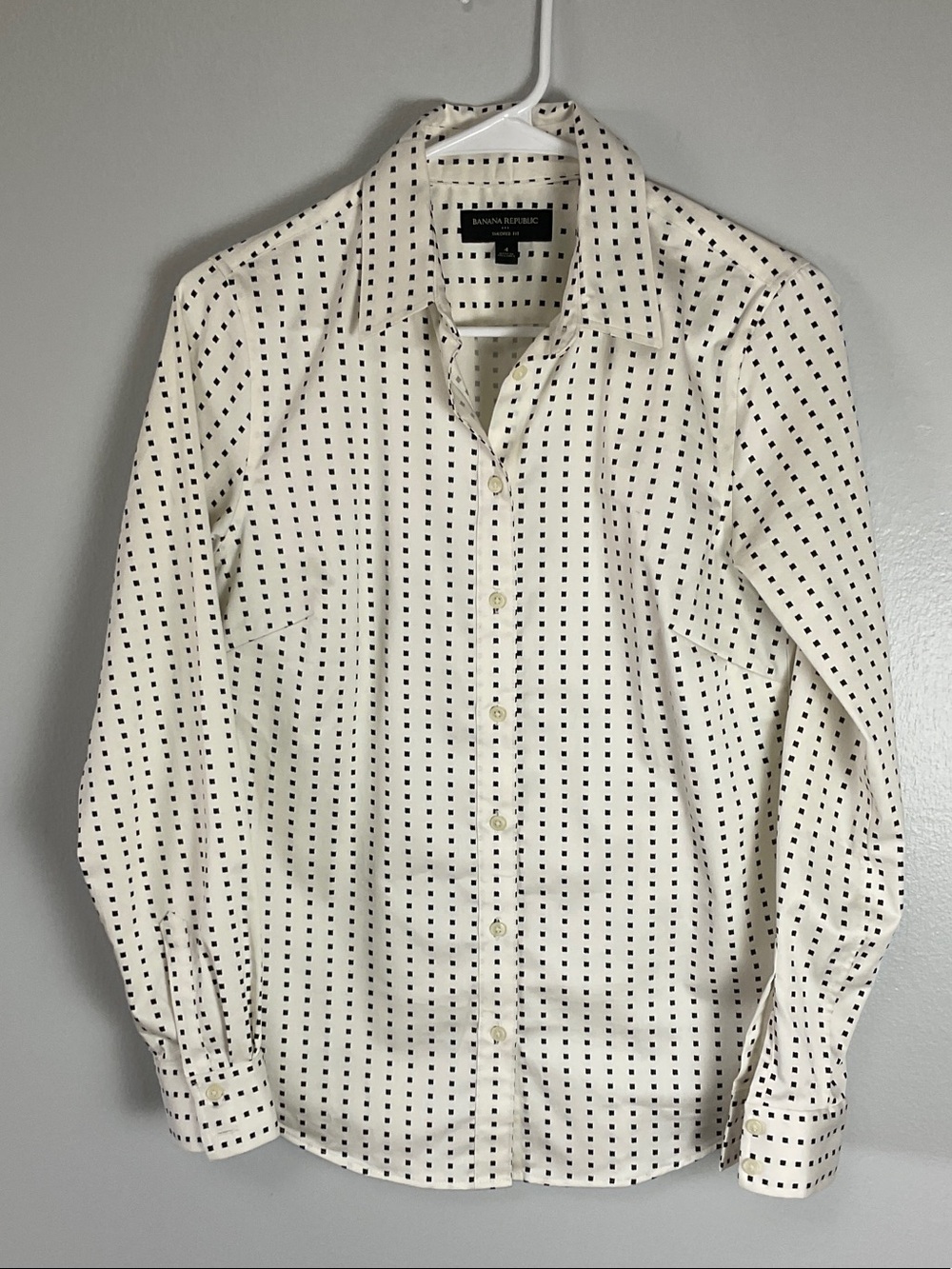 NWOT Banana Republic Tailored Fit White Black Square Print Button Down Shirt 4 - Picture 2 of 4